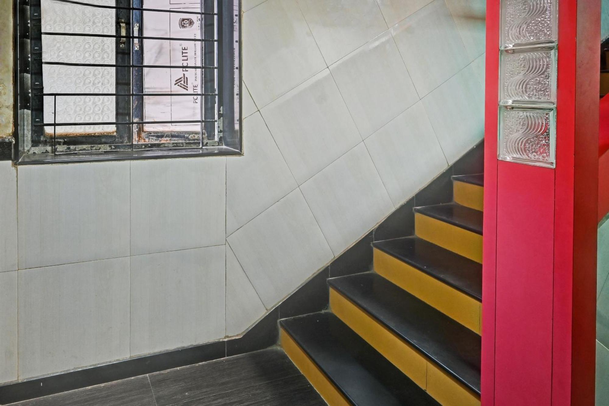 Hotel O Sai Leela Residency Chalisgaon Eksteriør bilde